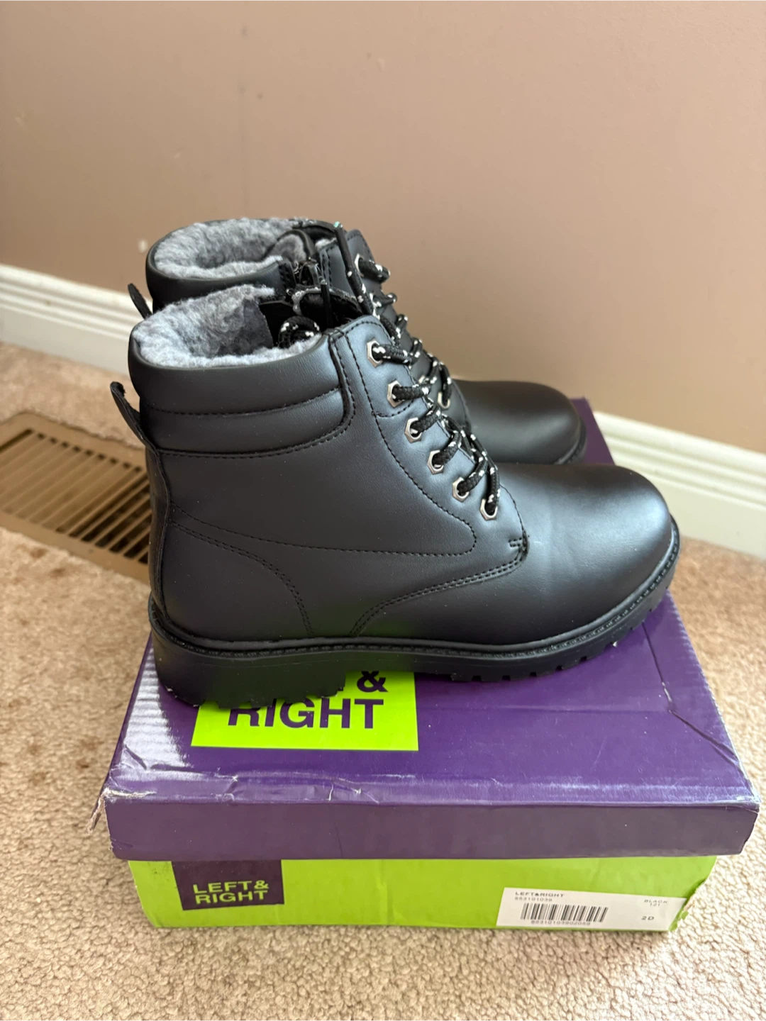 NEW, Kids Winter boots by Left&Right, size 2. - photo 3