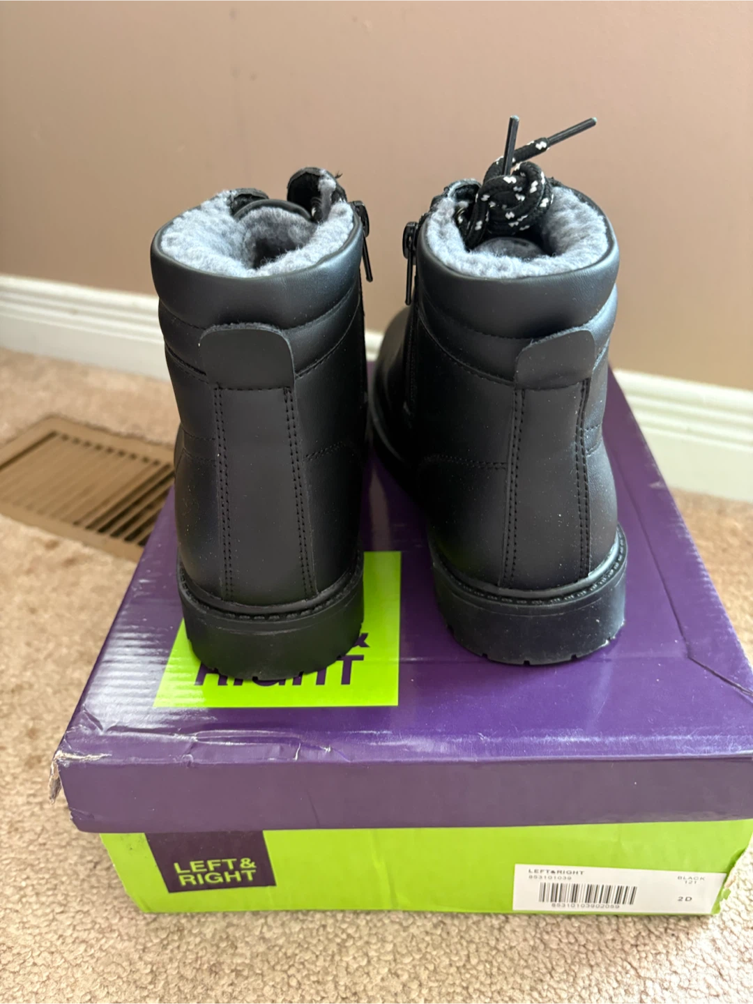 NEW, Kids Winter boots by Left&Right, size 2. - photo 4