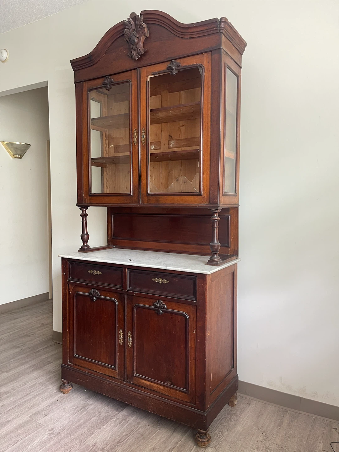 Antique 19th-century French buffet (buffet à deux corps) - photo 2