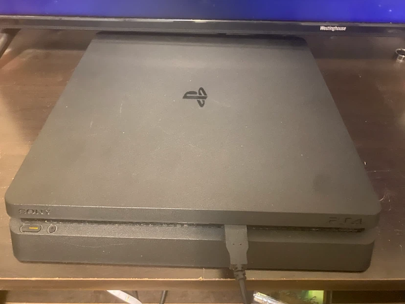 PlayStation 4 Slim Console with spider-man Game