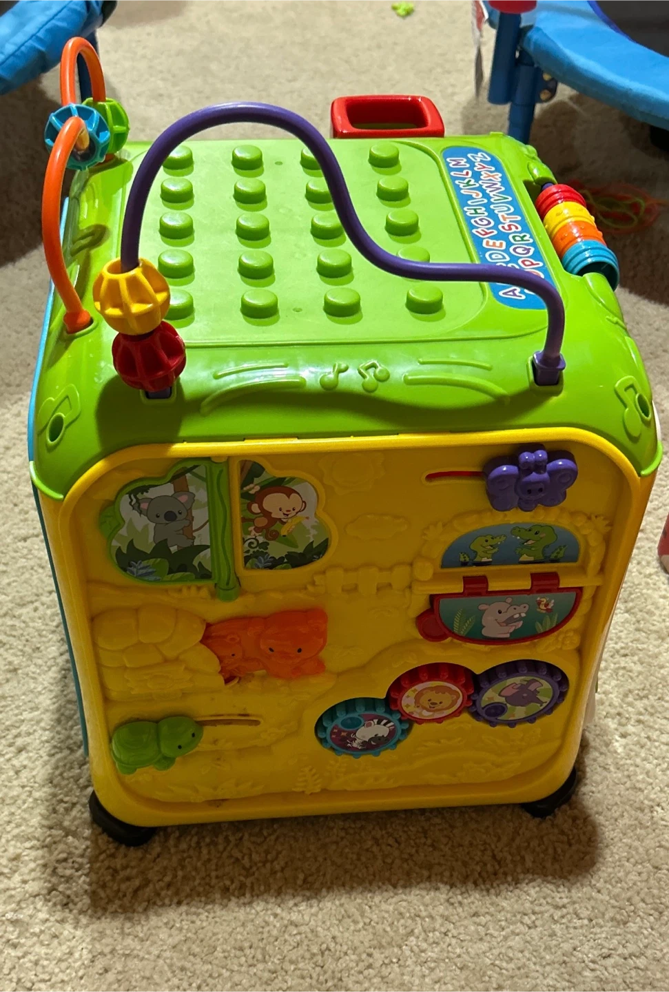 VTech Ultimate Alphabet Activity Cube - photo 3