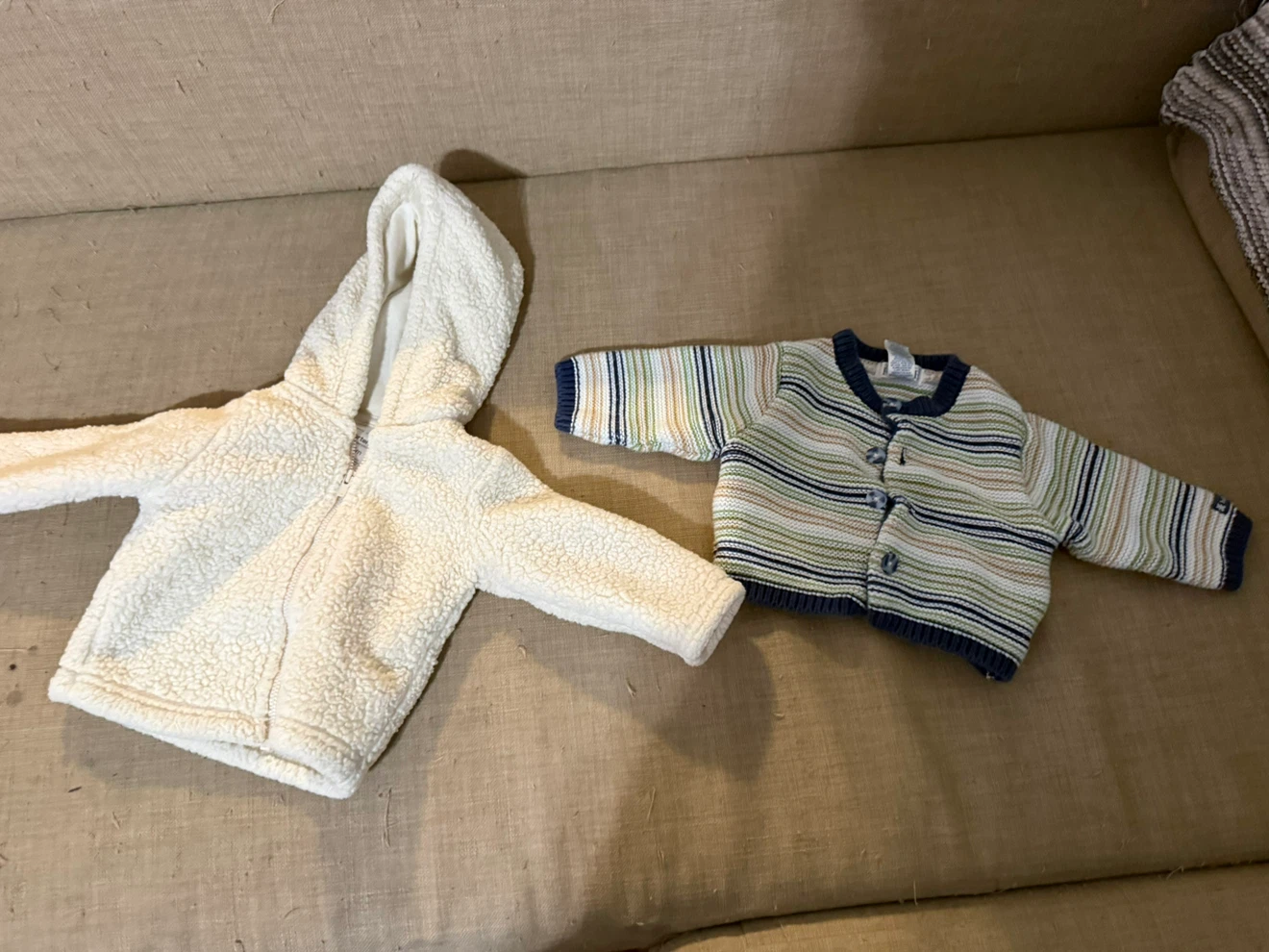2 sweaters 3-6months $5