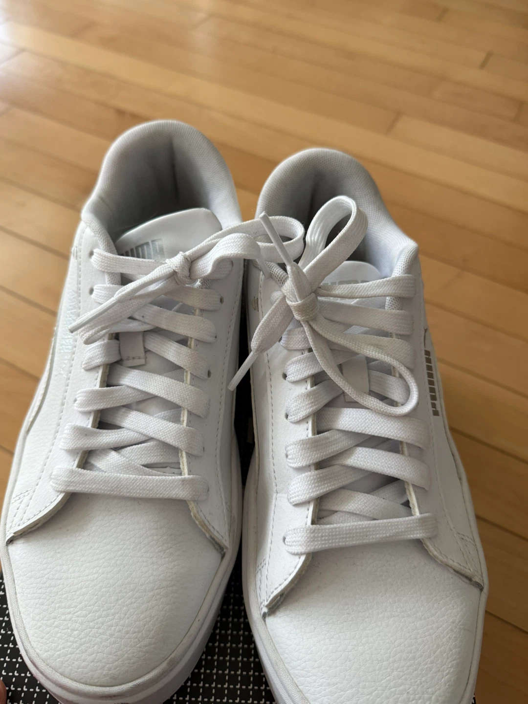 White Puma Smash Sneakers - photo 2
