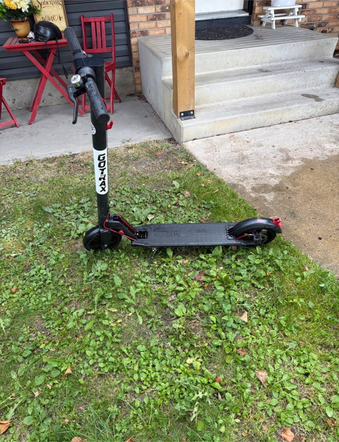 Gotrax Electric Scooter broken - photo 4