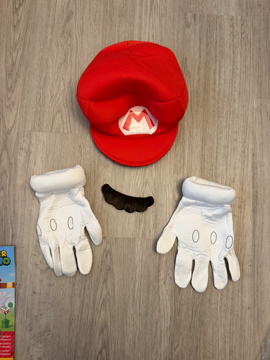 Super Mario Costume Set - photo 2