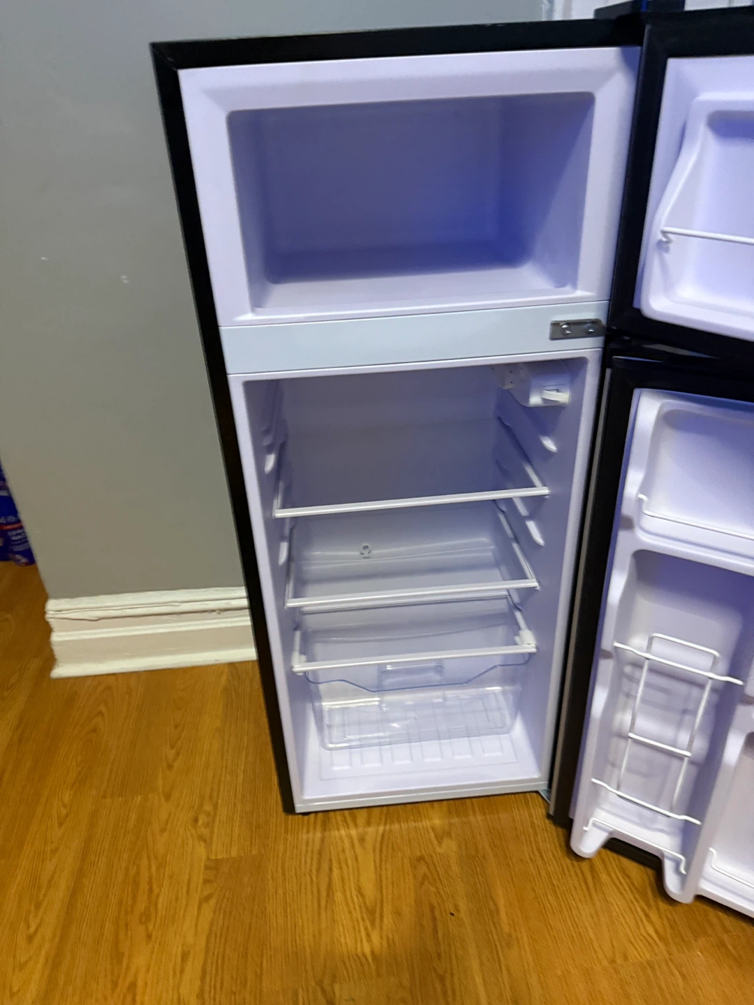 Compact Refrigerator
