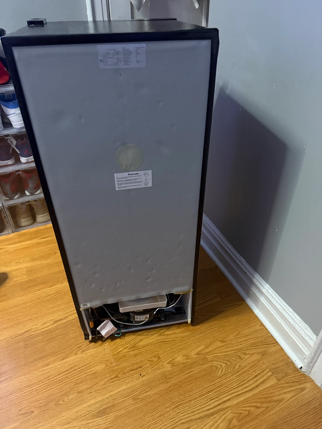 Compact Refrigerator - photo 3