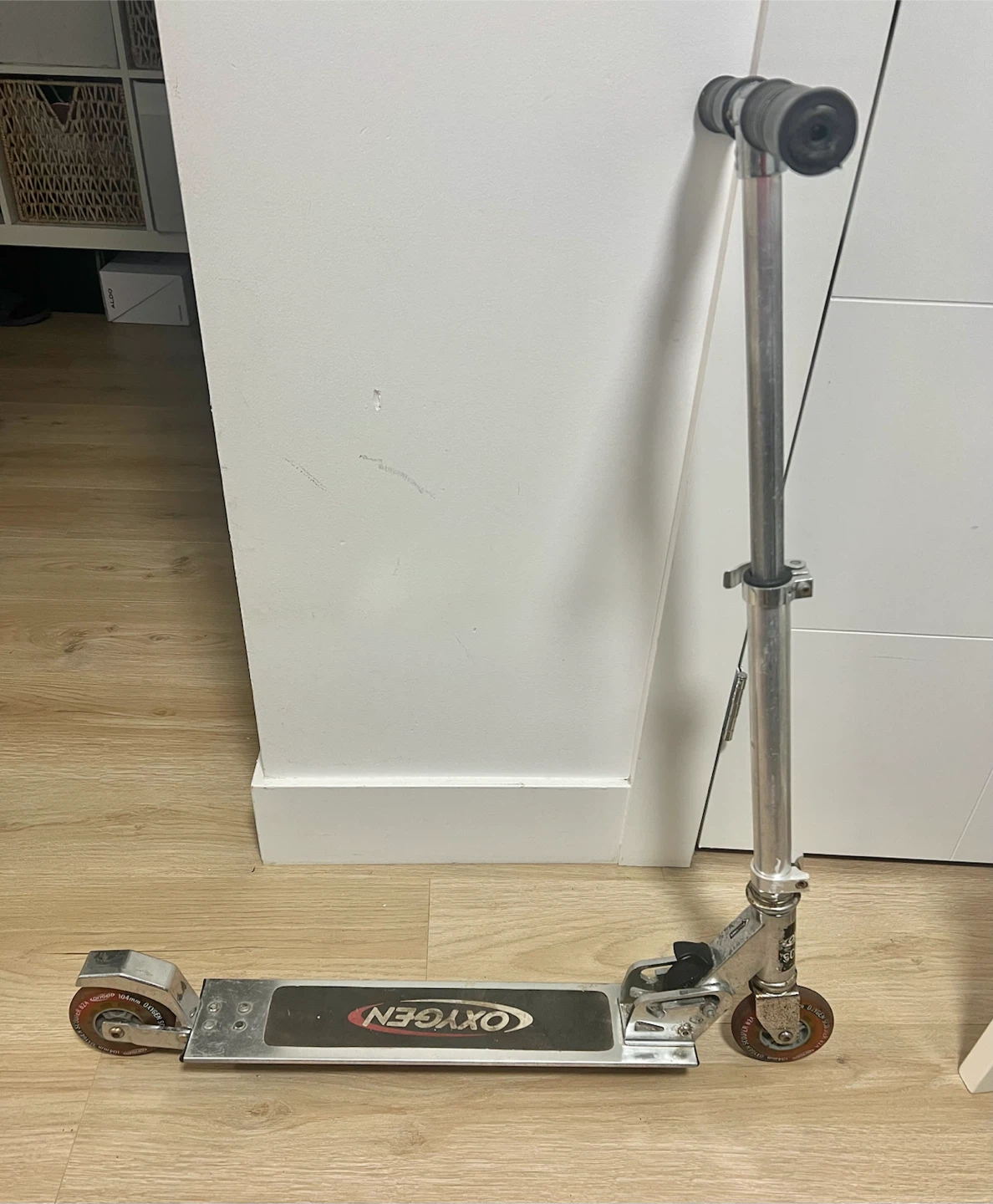 Oxygen Kick Scooter