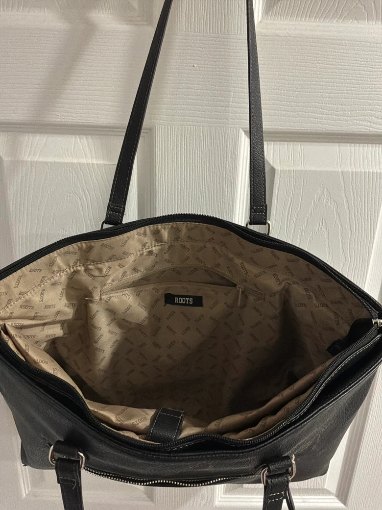 Roots Black Tote Bag - photo 4