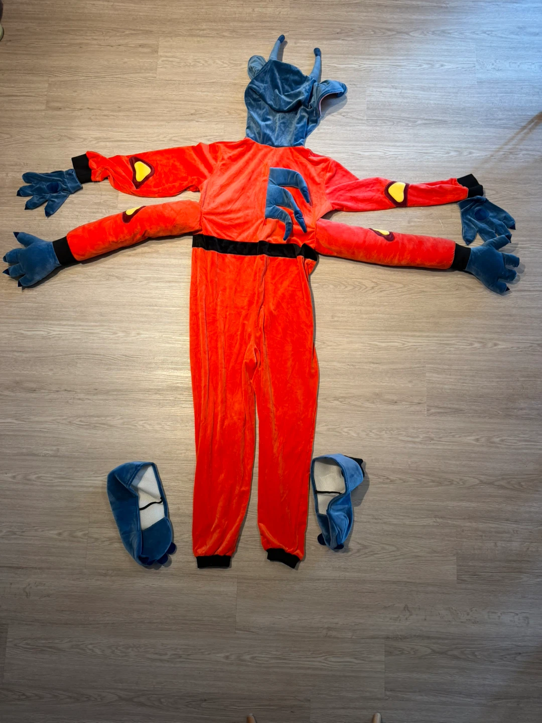 Disney Stitch Costume Size M - photo 2