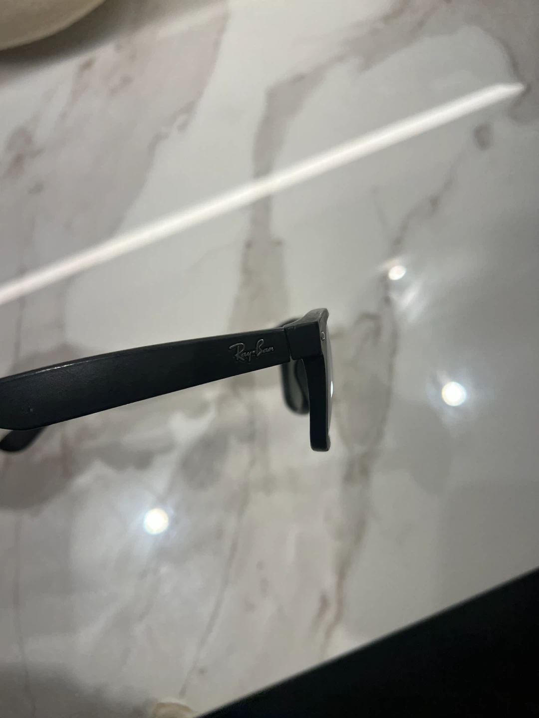 Ray-Ban Wayfarer Sunglasses - photo 3