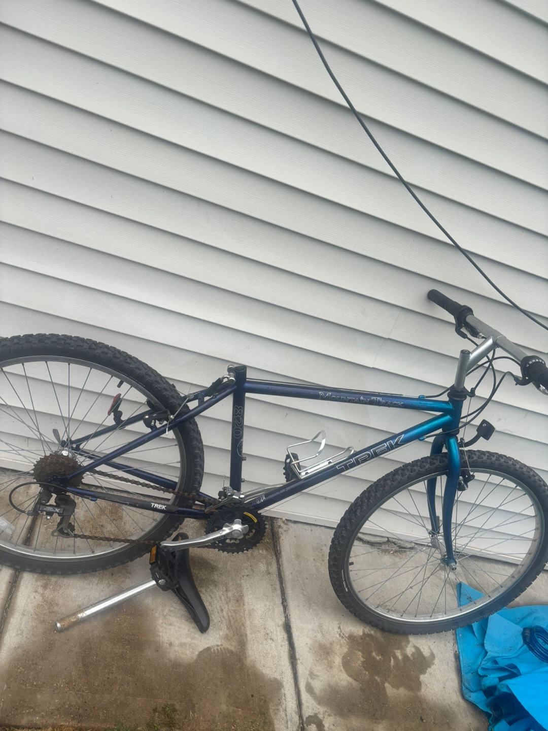 Trek 820 Mountain Bike - photo 2