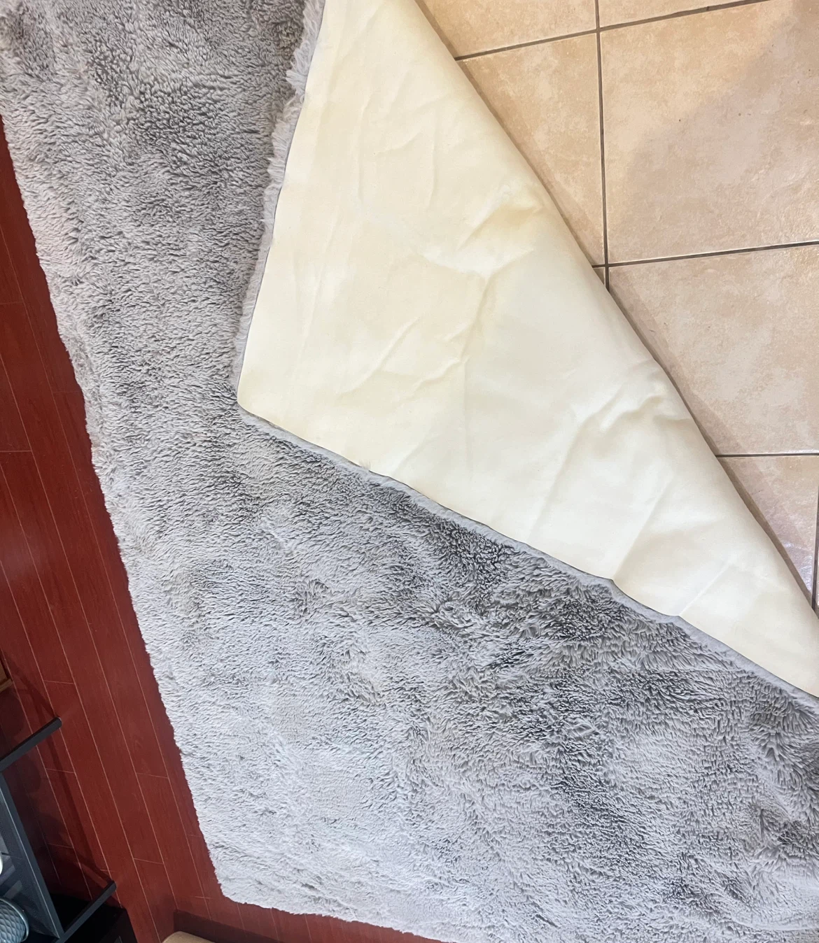 Faux Fur Decorative Area Rug - photo 3