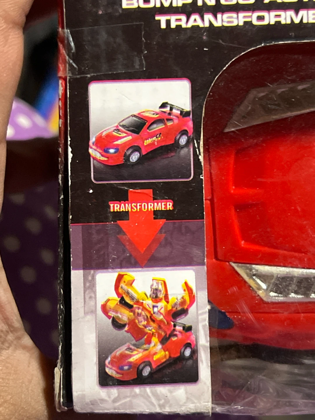Roadster Transformer Car Toy - photo 2