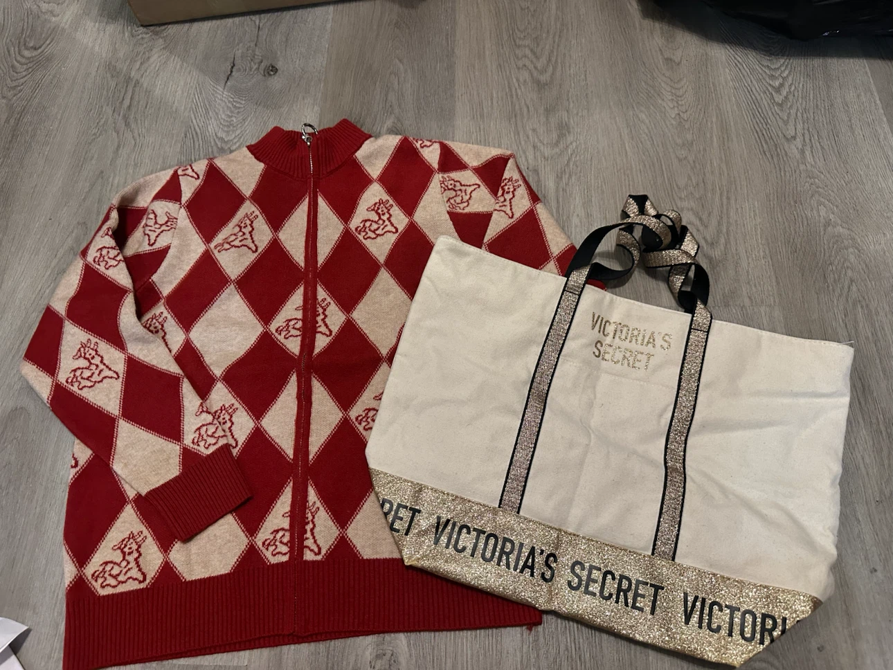 15% Cashmere Sweater + Victoria’s Secret Tote