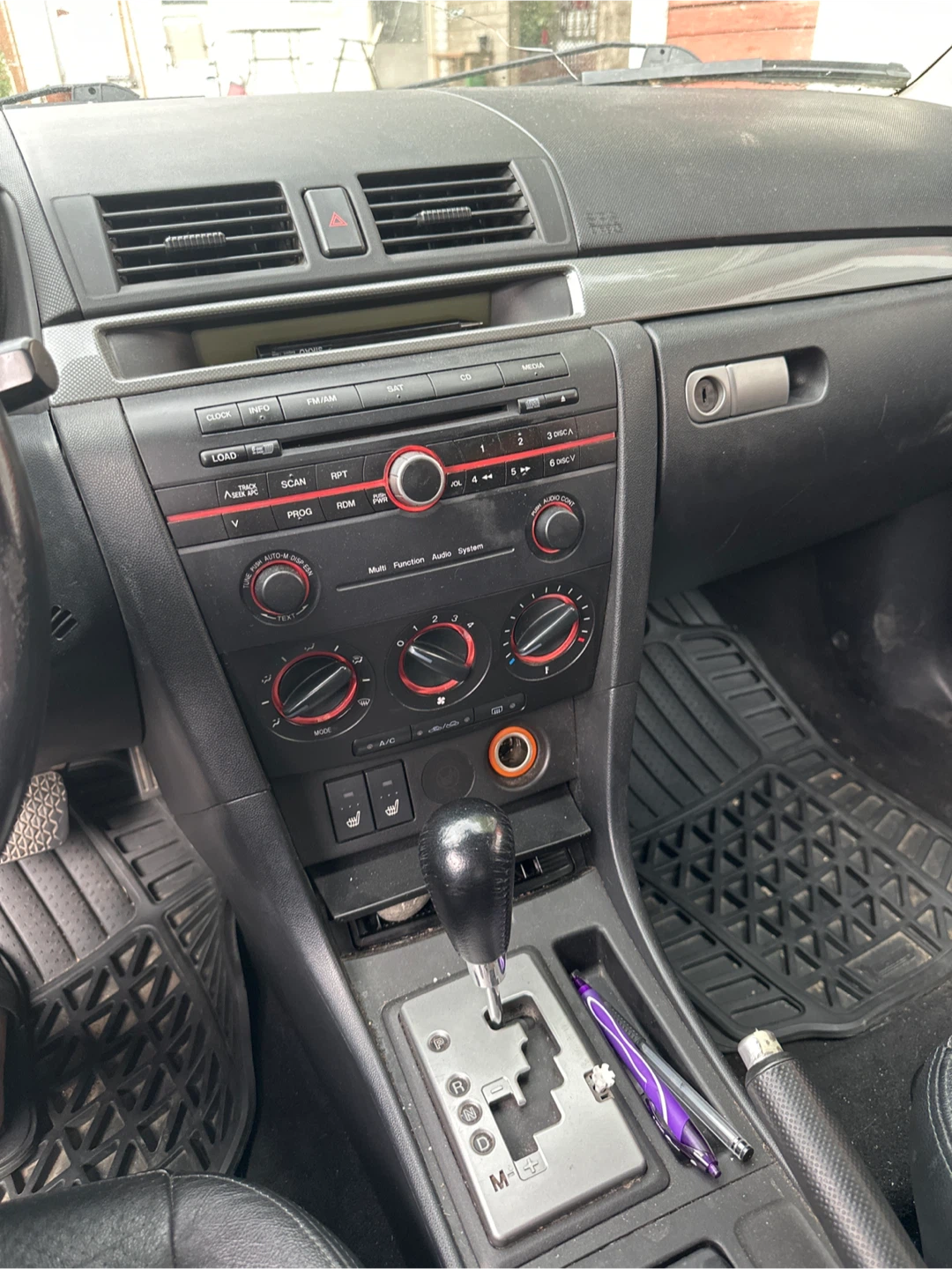 Mazda 3 Hatchback - photo 5