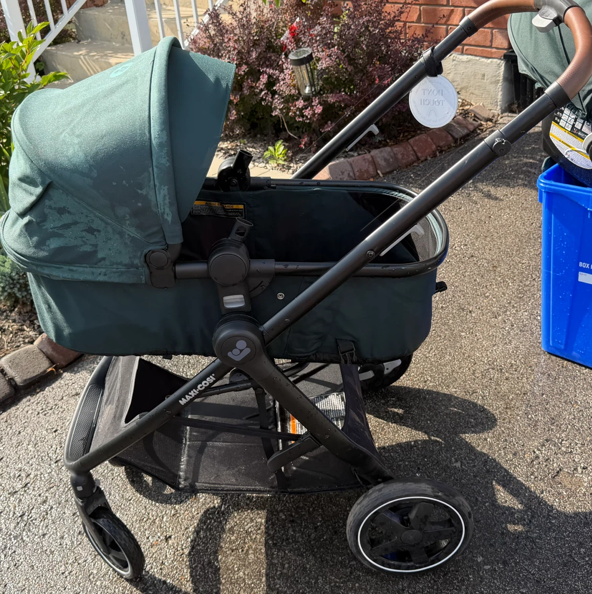 Maxi-Cosi Mico 30 Infant Car Seat & Stroller