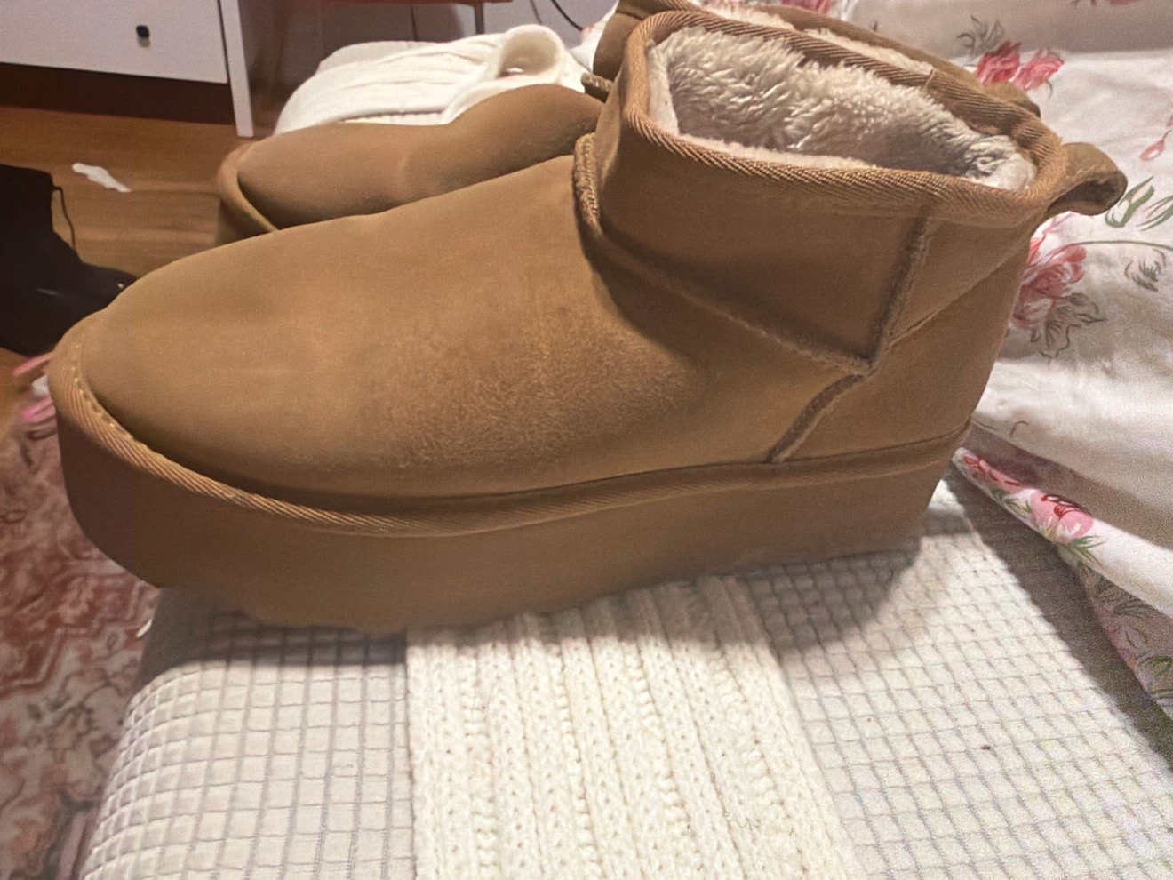 Brown Platform Ugg Boots - photo 2