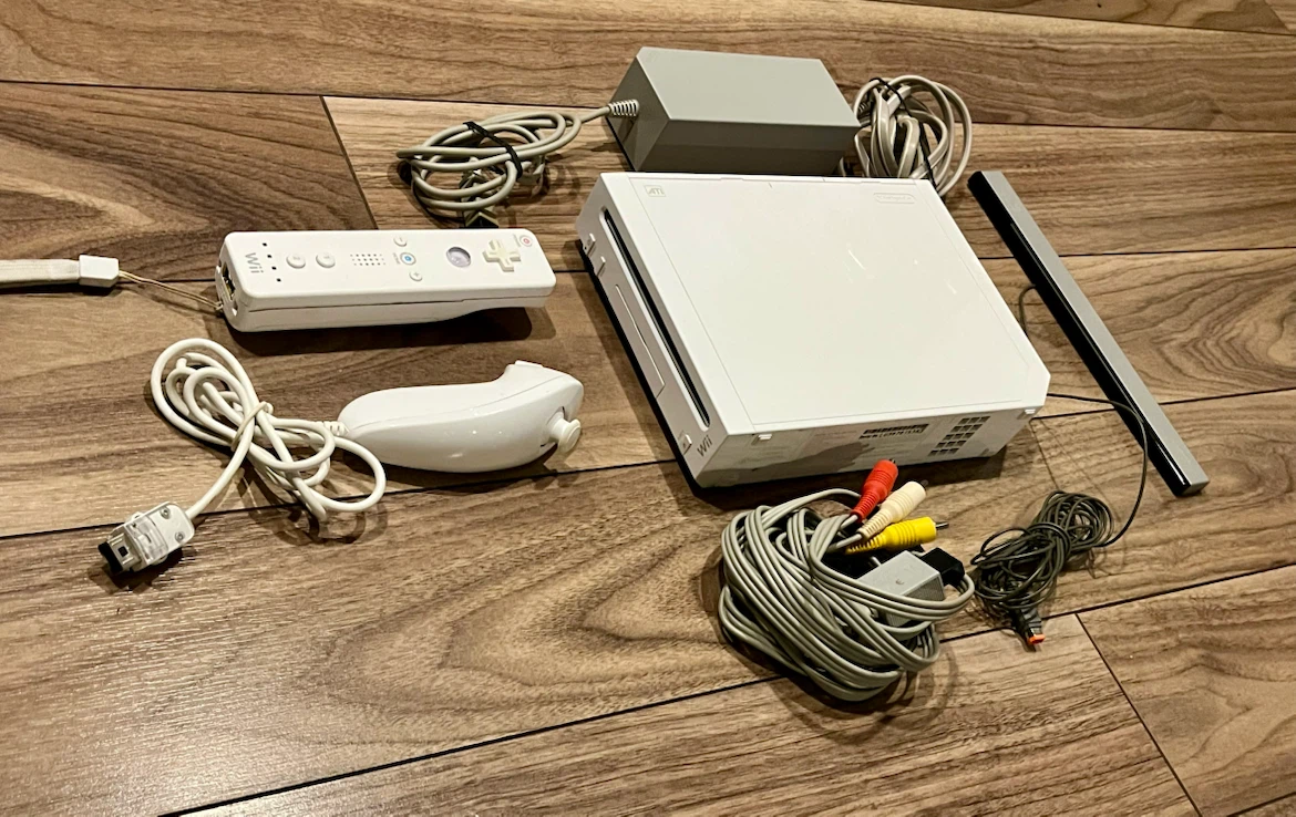 Nintendo Wii Console Complete Setup - photo 4