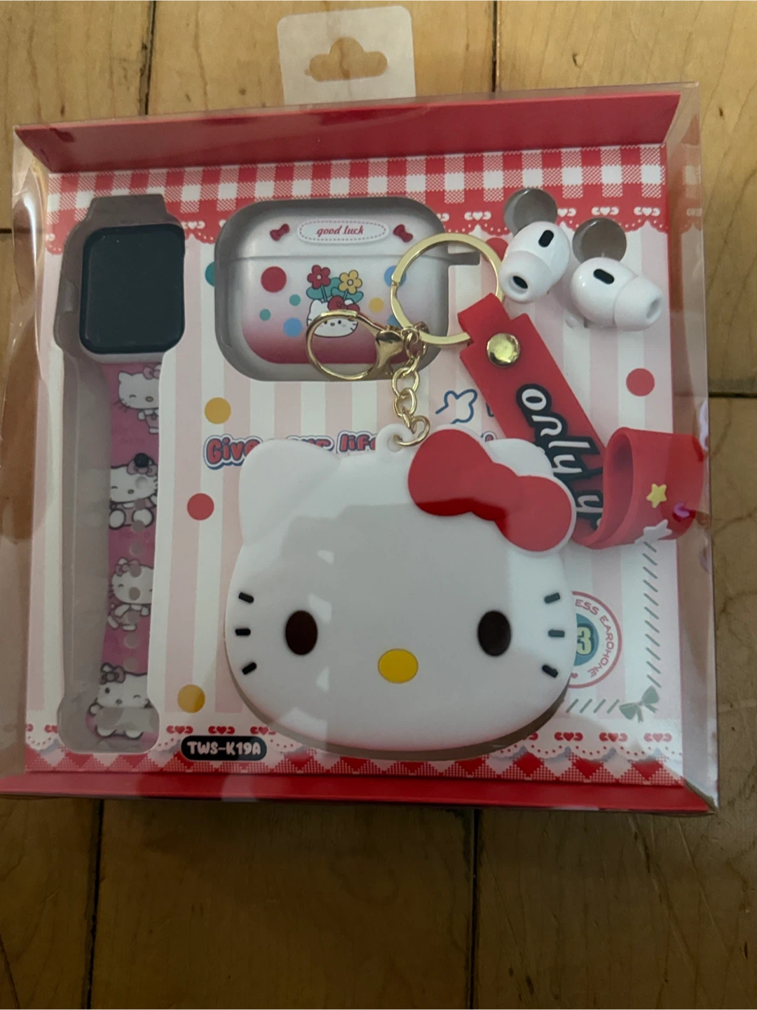 Wireless Earphone Set with Hello Kitty Case