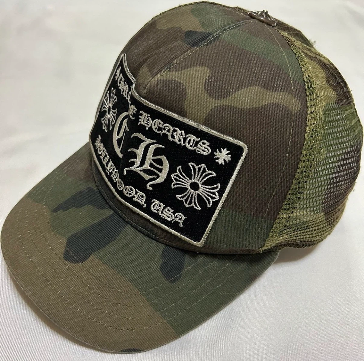 Chrome Hearts Camo Trucker Hat - photo 2