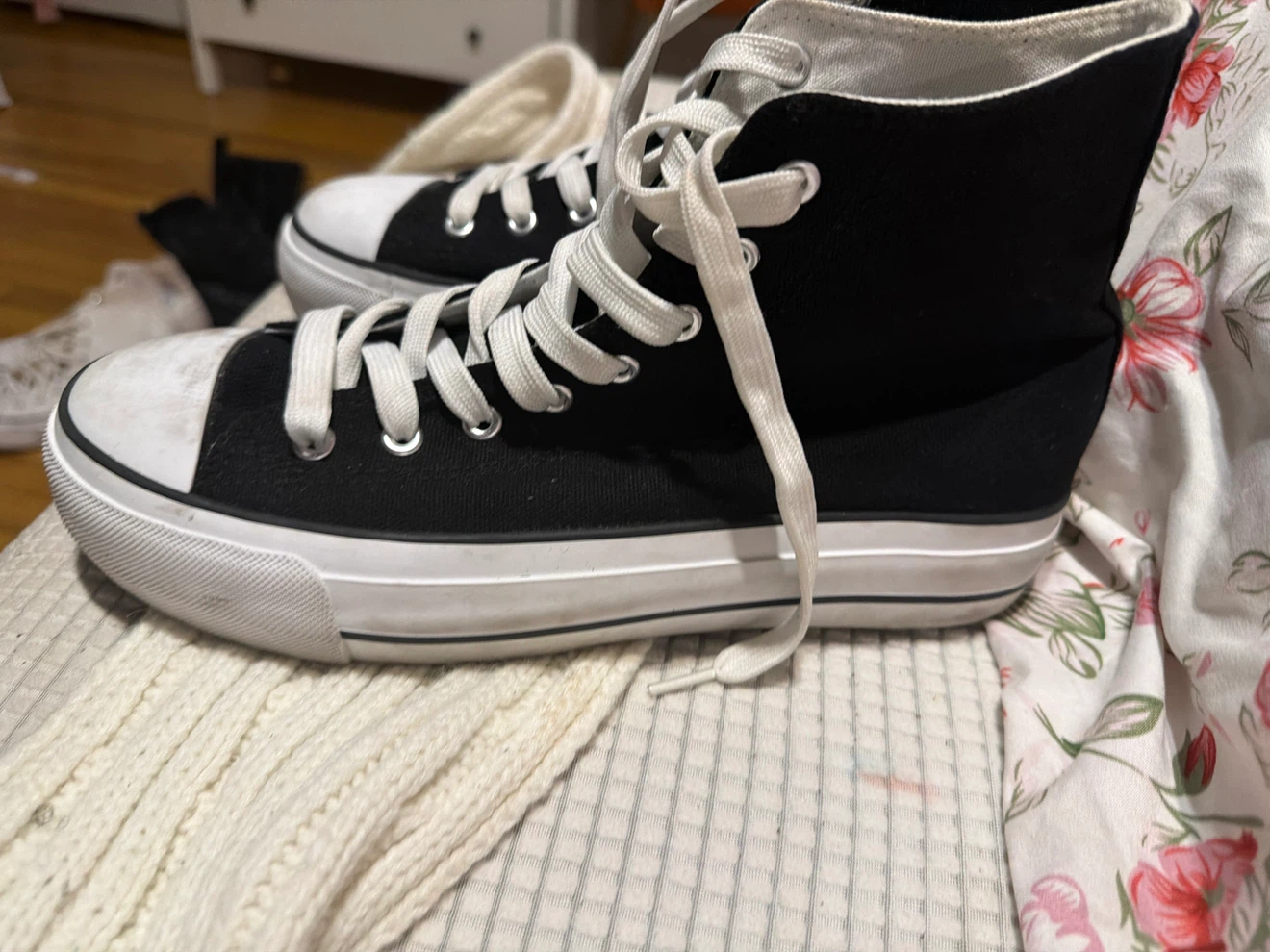 Black High-Top Canvas Sneakers - photo 2