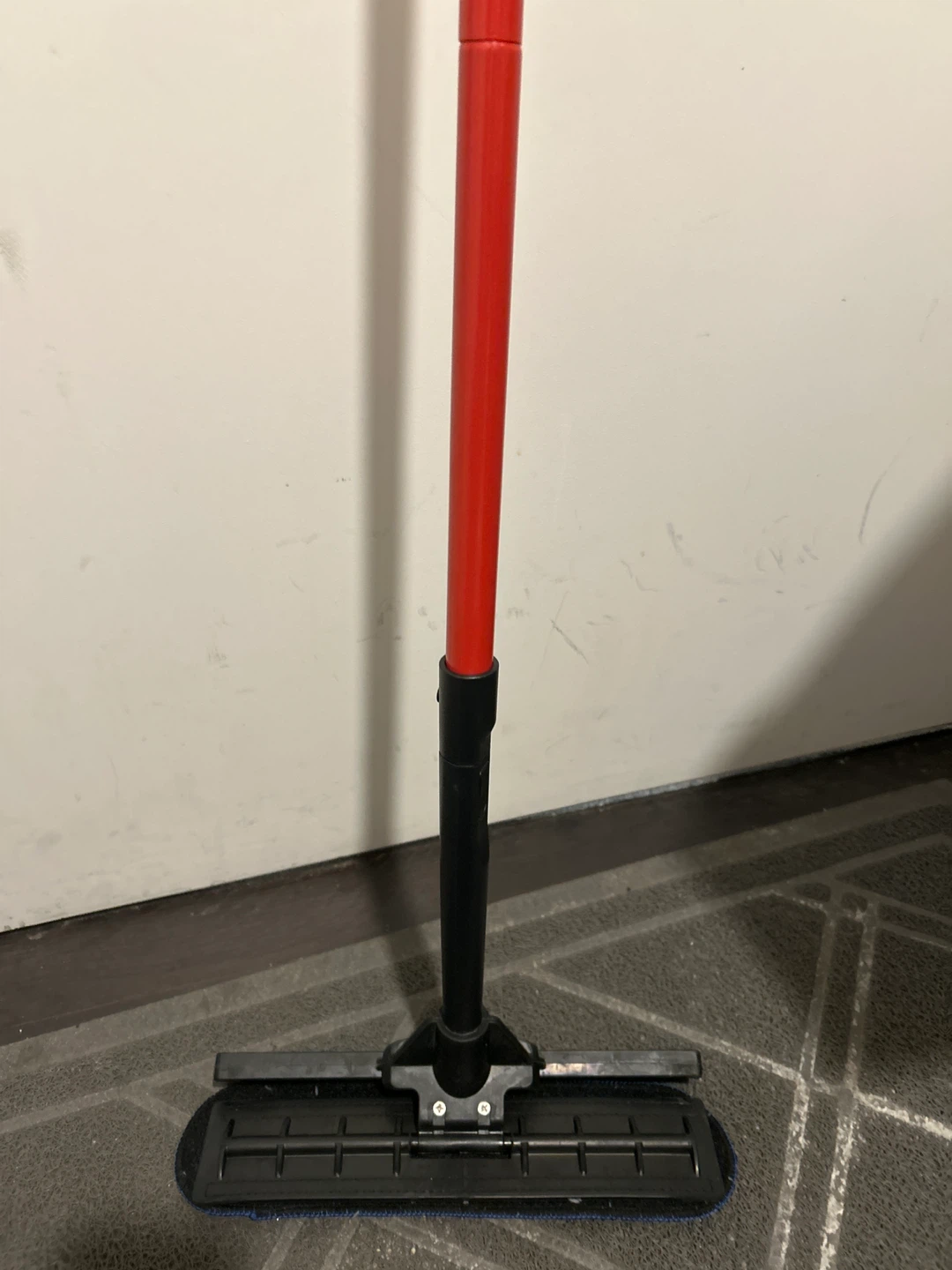 Tyroler 2-in-1 Window Squeegee Extendable 30-205 cm - photo 2