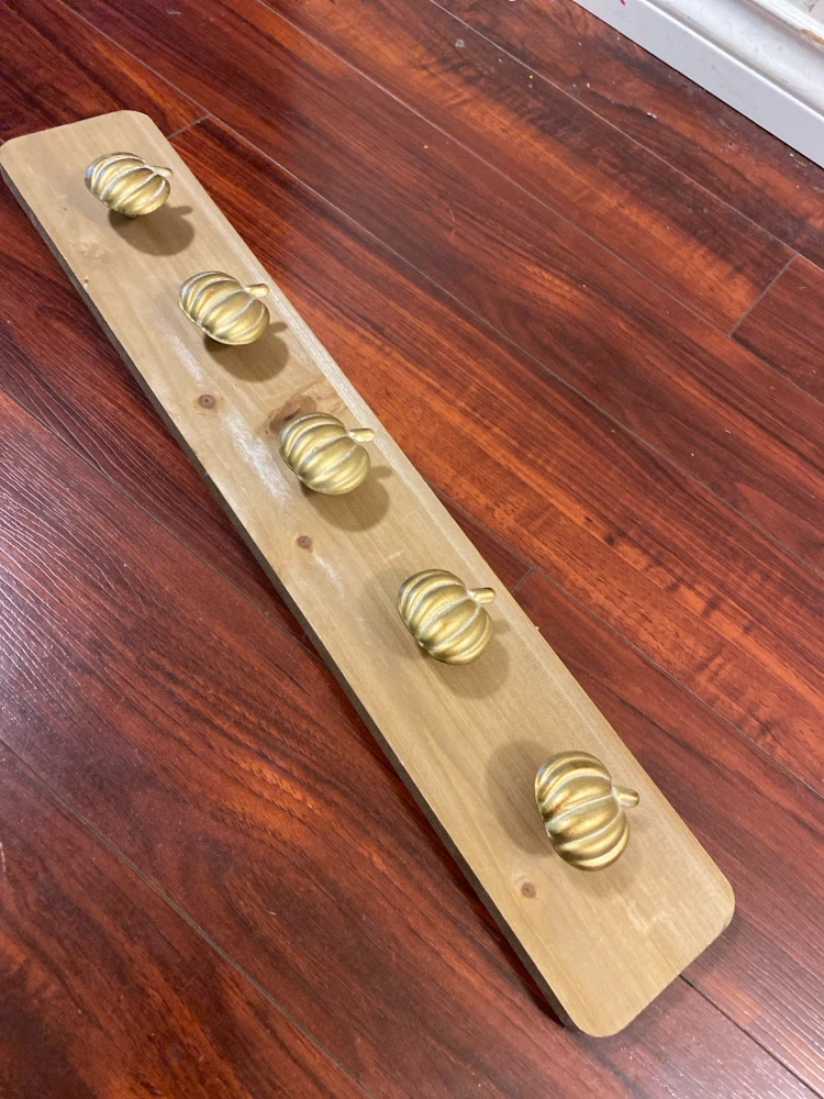 Wooden Coat Rack with 5 Pumpkin Hooks - photo 2