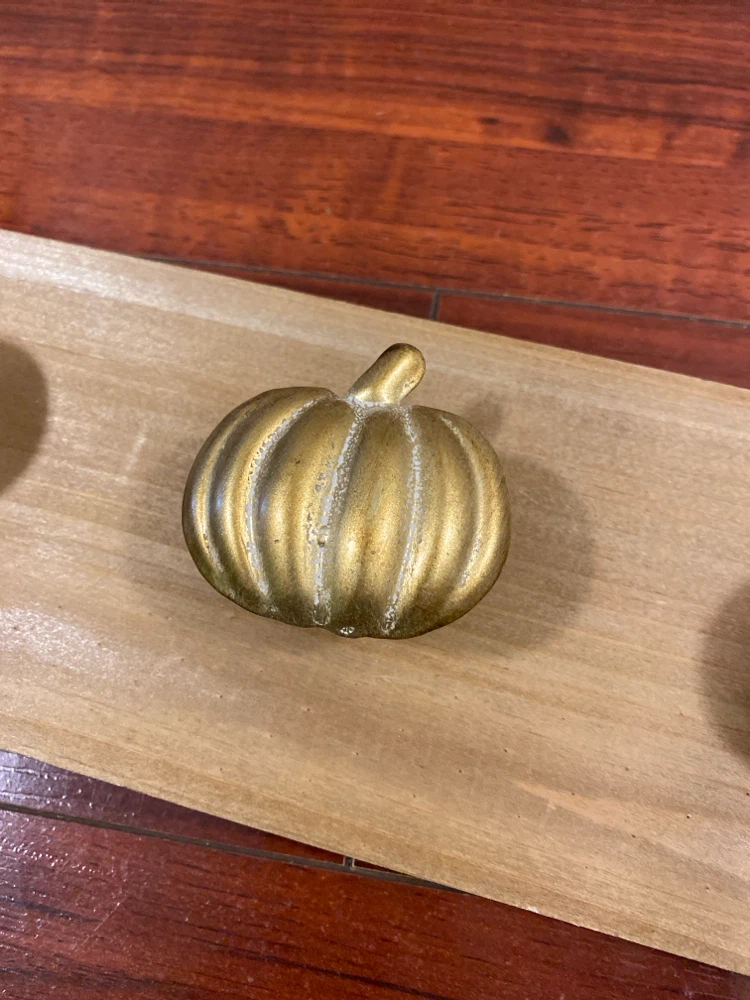 Wooden Coat Rack with 5 Pumpkin Hooks - photo 4