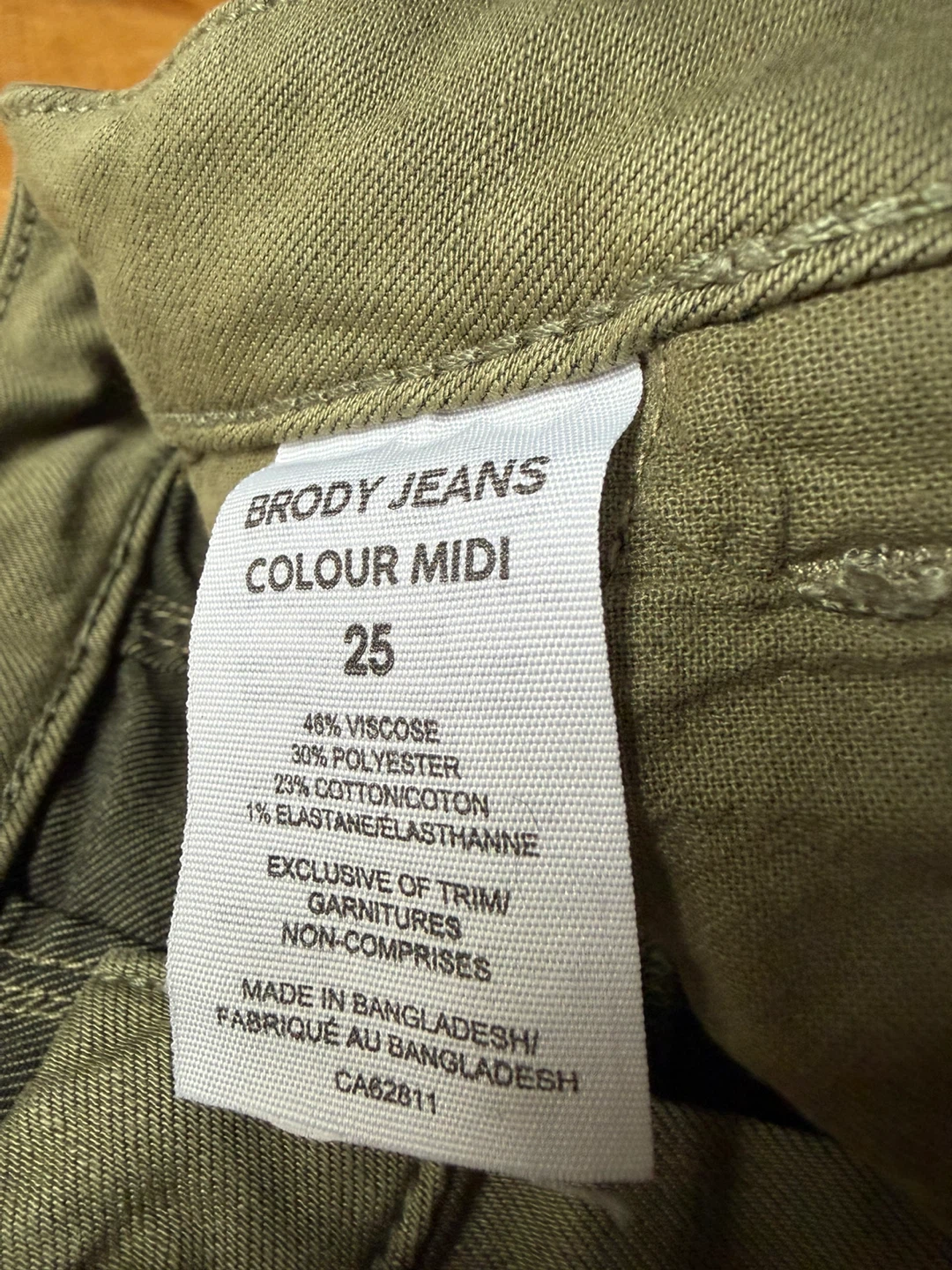 Brody Jeans Colour Midi Shorts - Size 25 - photo 4