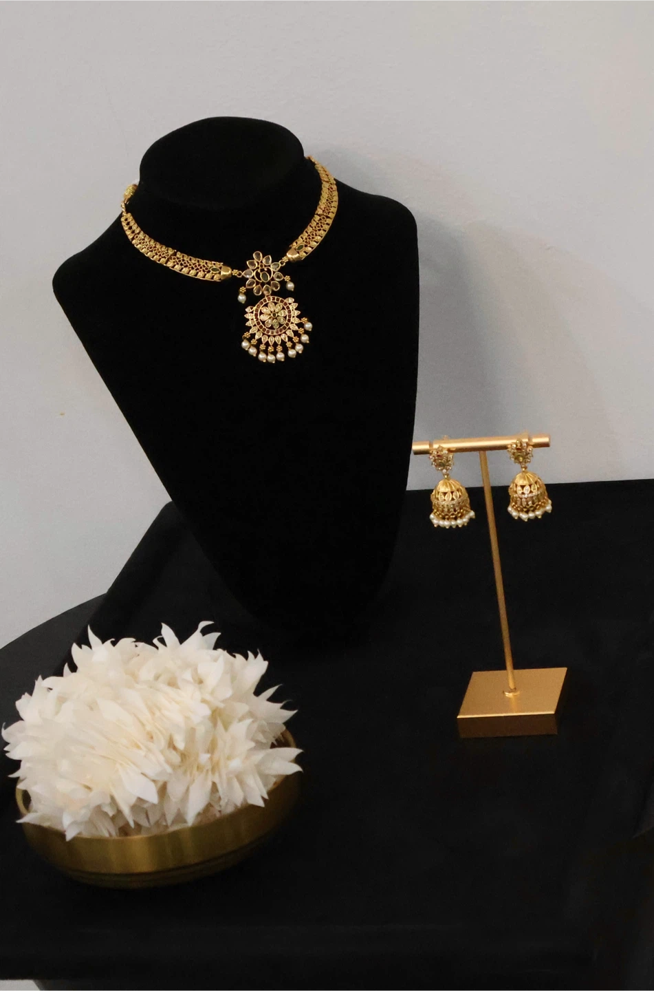TEMPLE NECKLACE SET- BRAND NEW!!!