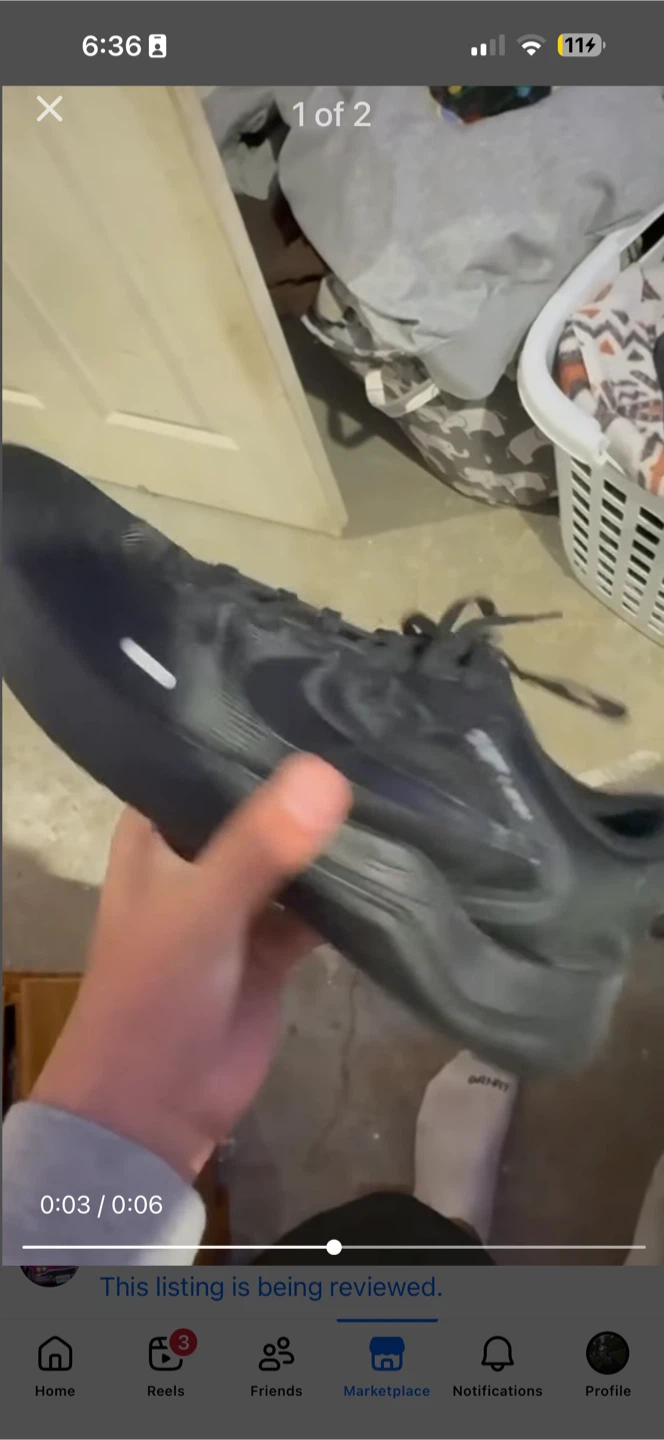 Black Nike Running Shoes - photo 3