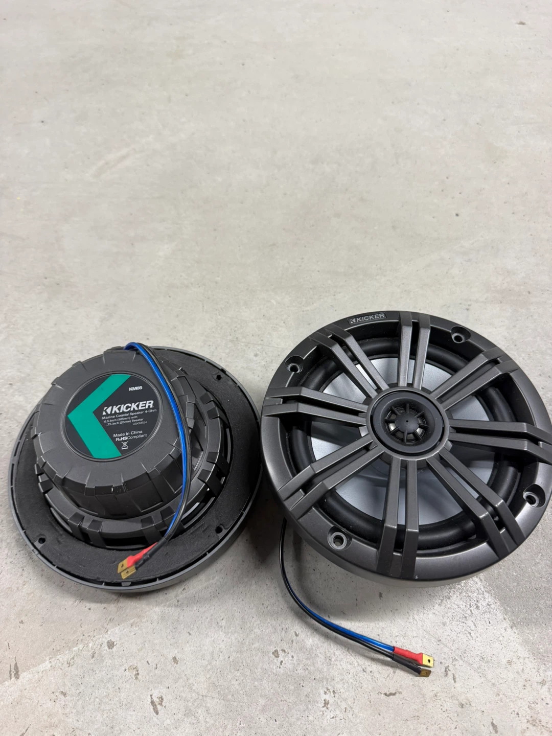 Kicker KM65 Marine Coaxial Speaker 6.5-inch - photo 2