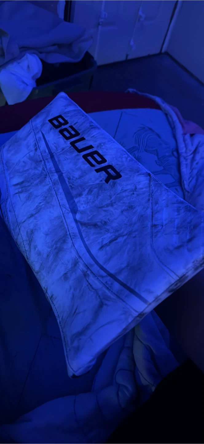 Bauer Goalie Glove