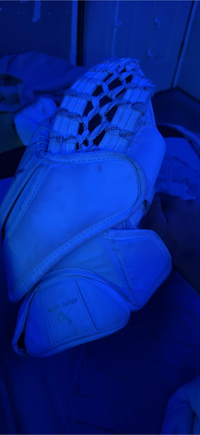 Bauer Goalie Glove - photo 5