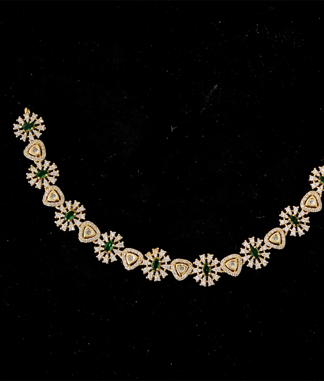 FLORAL NECKLACE SET- BRAND NEW!!! - photo 2