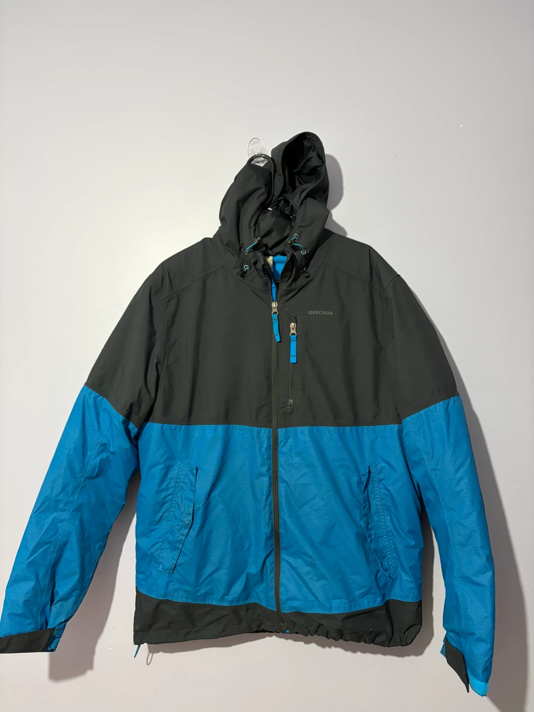 Quechua Hooded Outdoor  Jacket   |  | Hiking & Everyday Wear