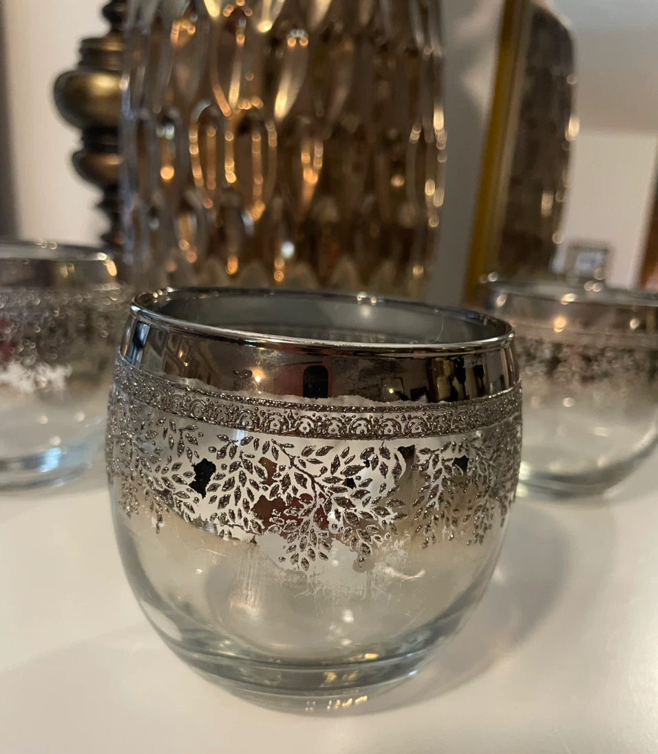 Set of 4 Lowball Glasses with Silver Embossed Rim - photo 3