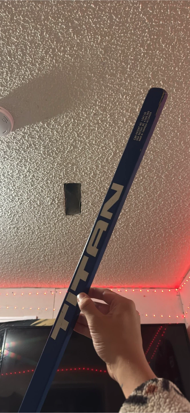 Titan Hockey Stick