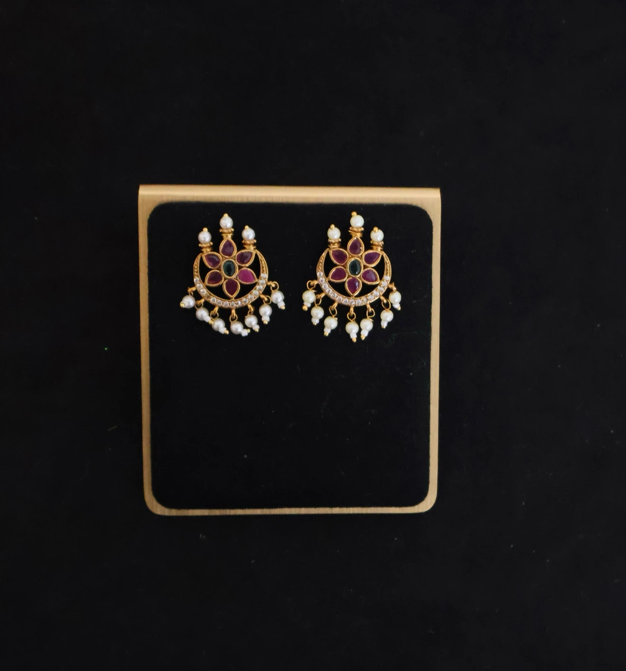 TEMPLE NECKLACE SET- BRAND NEW!!! - photo 3