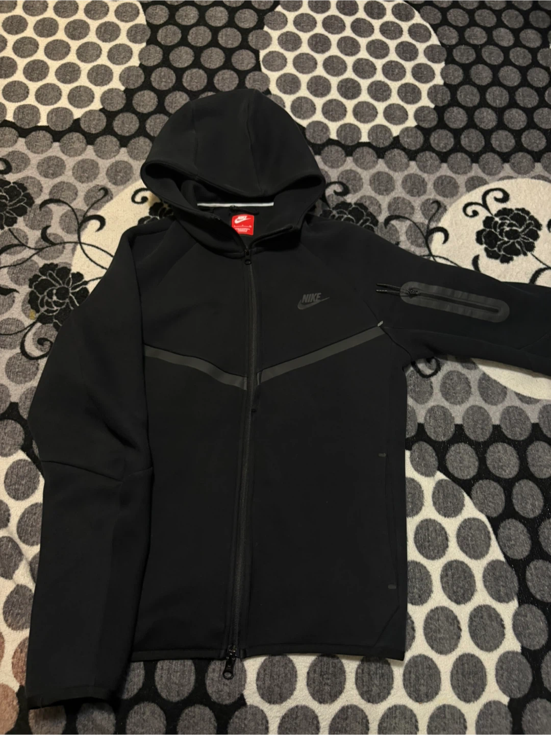 OG Nike Tech Fleece Full-Zip Hoodie (Black