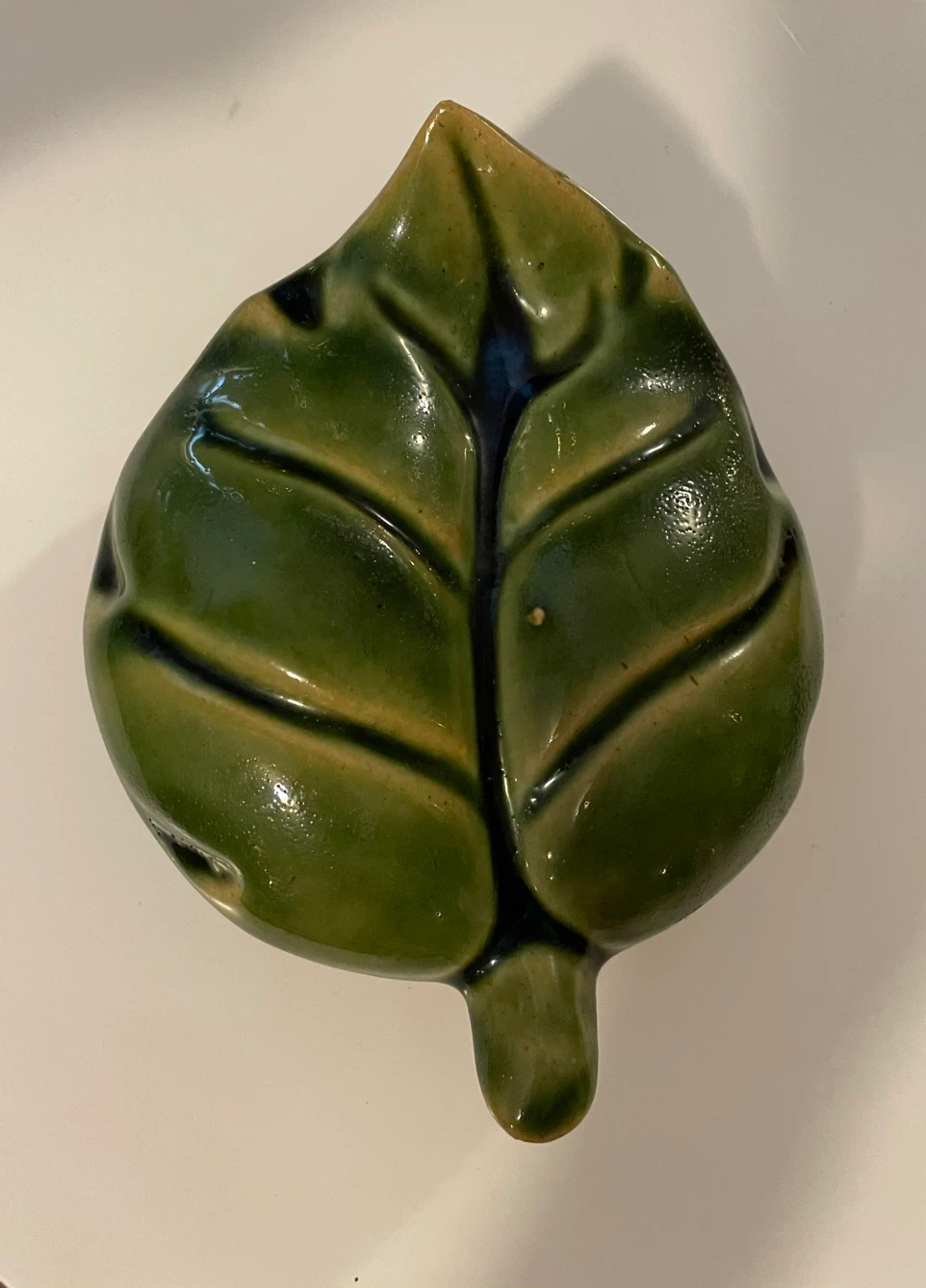 Leaf Shaped Ceramic Decor