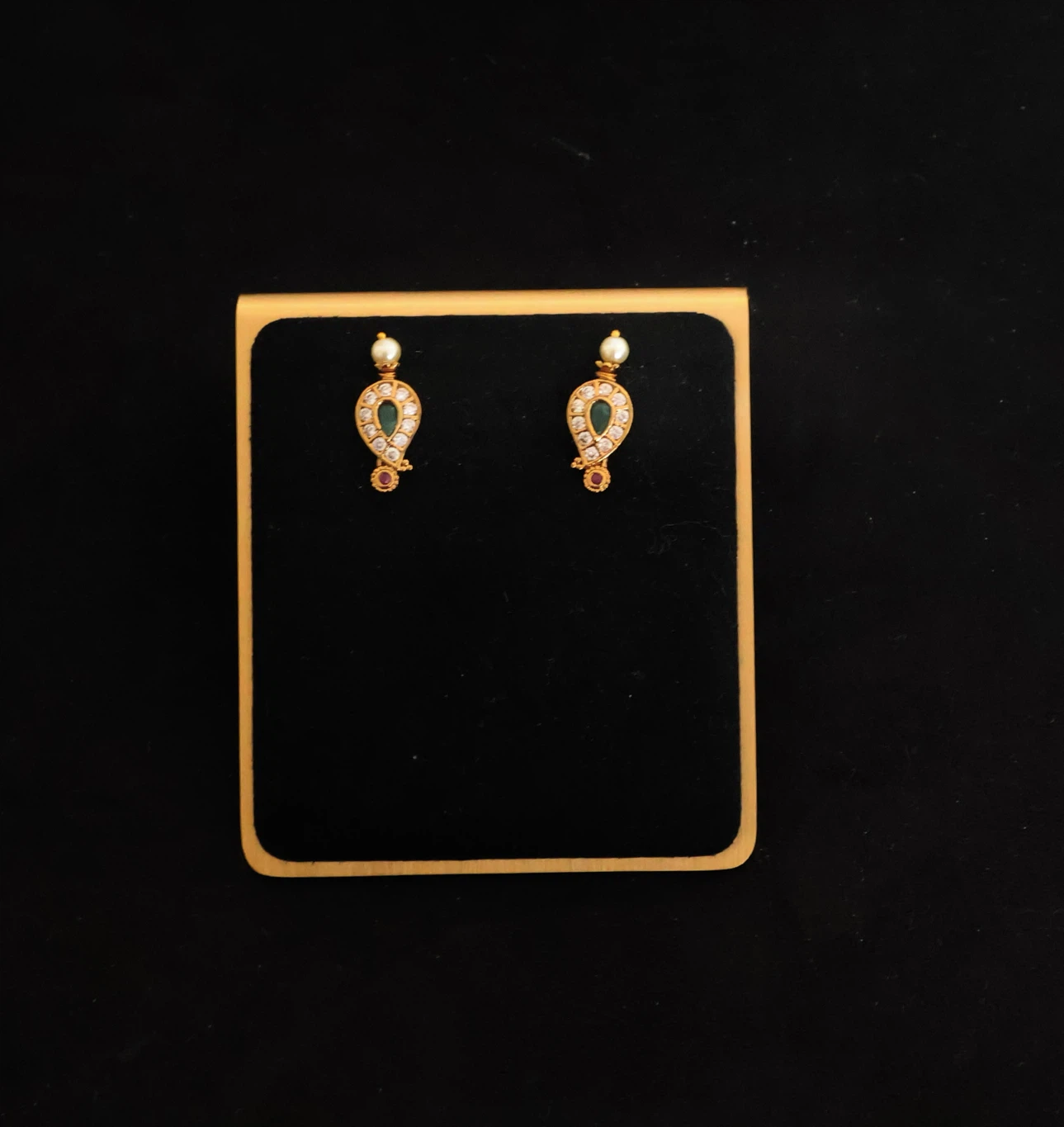 TEMPLE NECKLACE SET- BRAND NEW!!! - photo 3