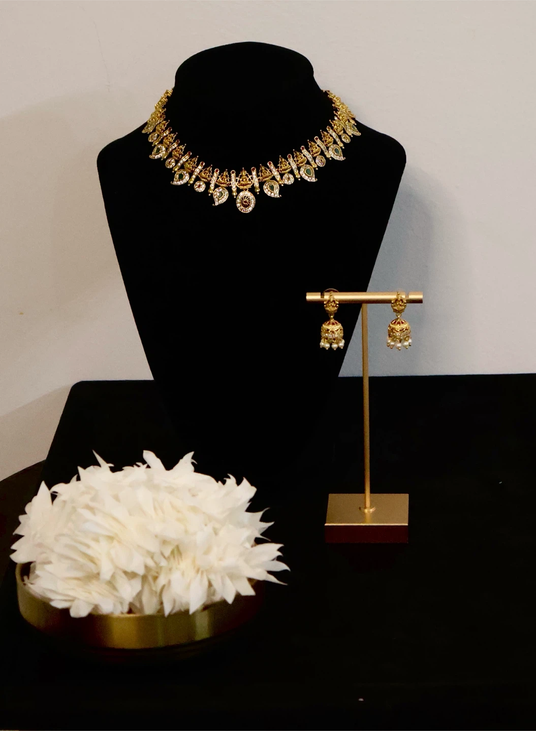 TEMPLE NECKLACE SET- BRAND NEW!!!