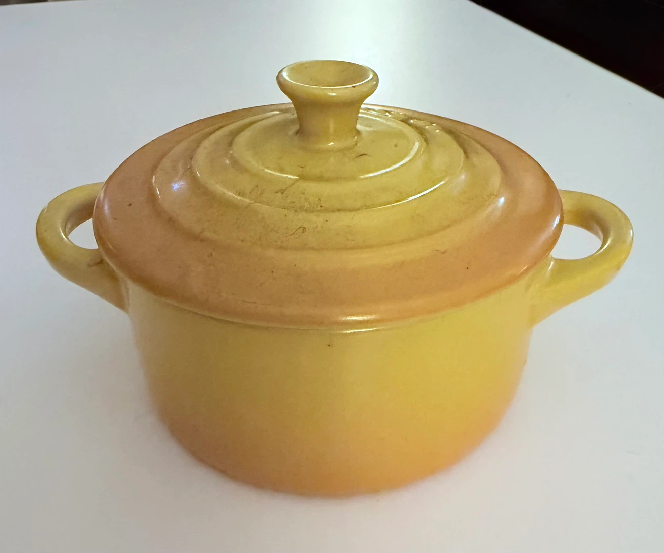 Le Creuset Mini 8oz Dutch Oven
