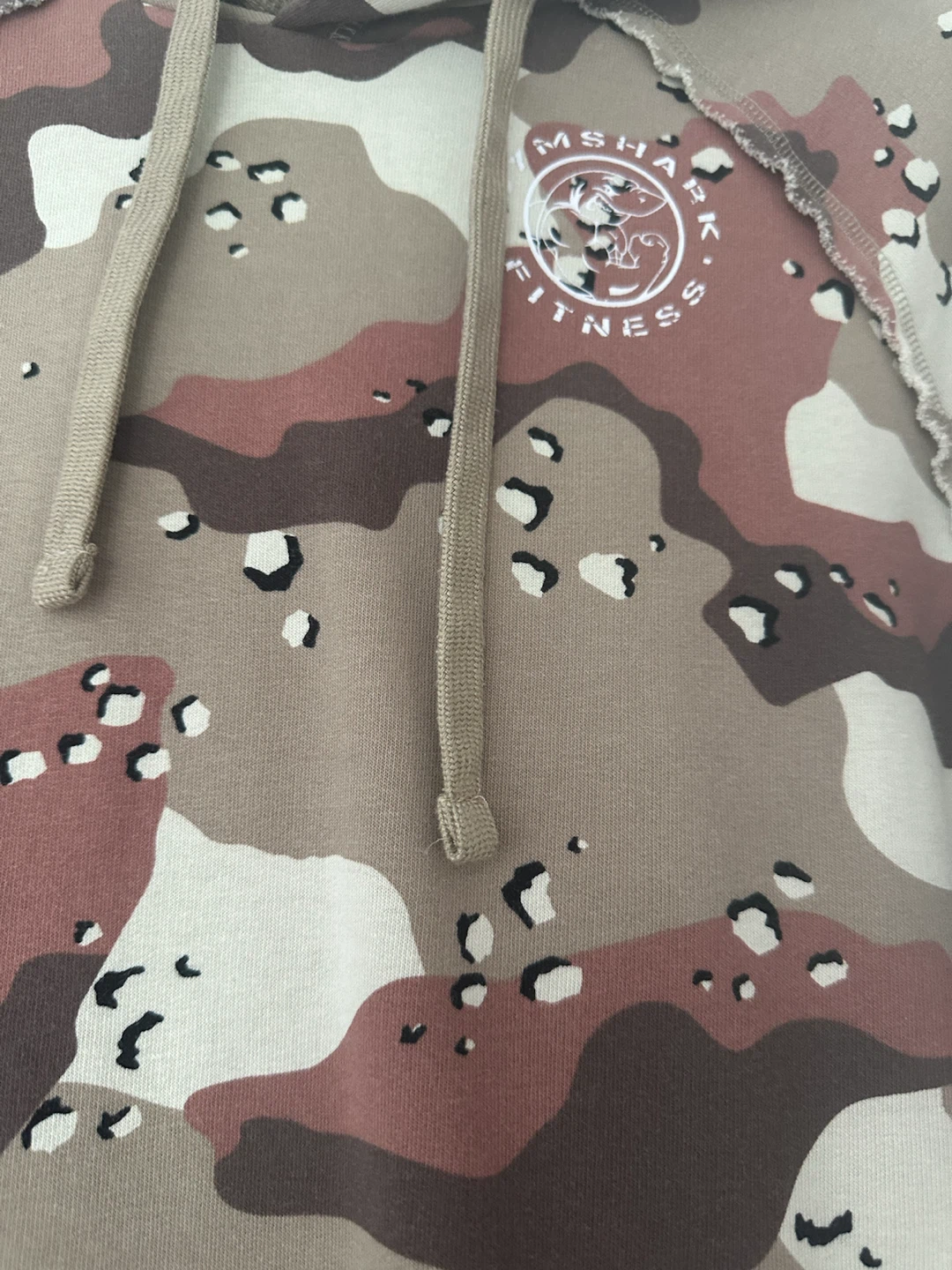 Gymshark Camo Hoodie Size S - photo 2