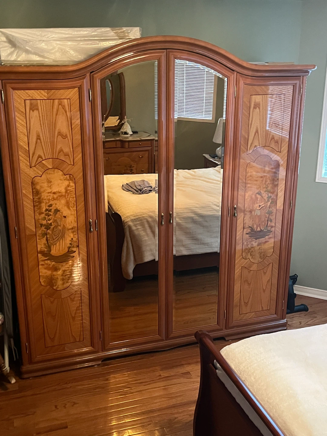 Bedroom 4pc Set