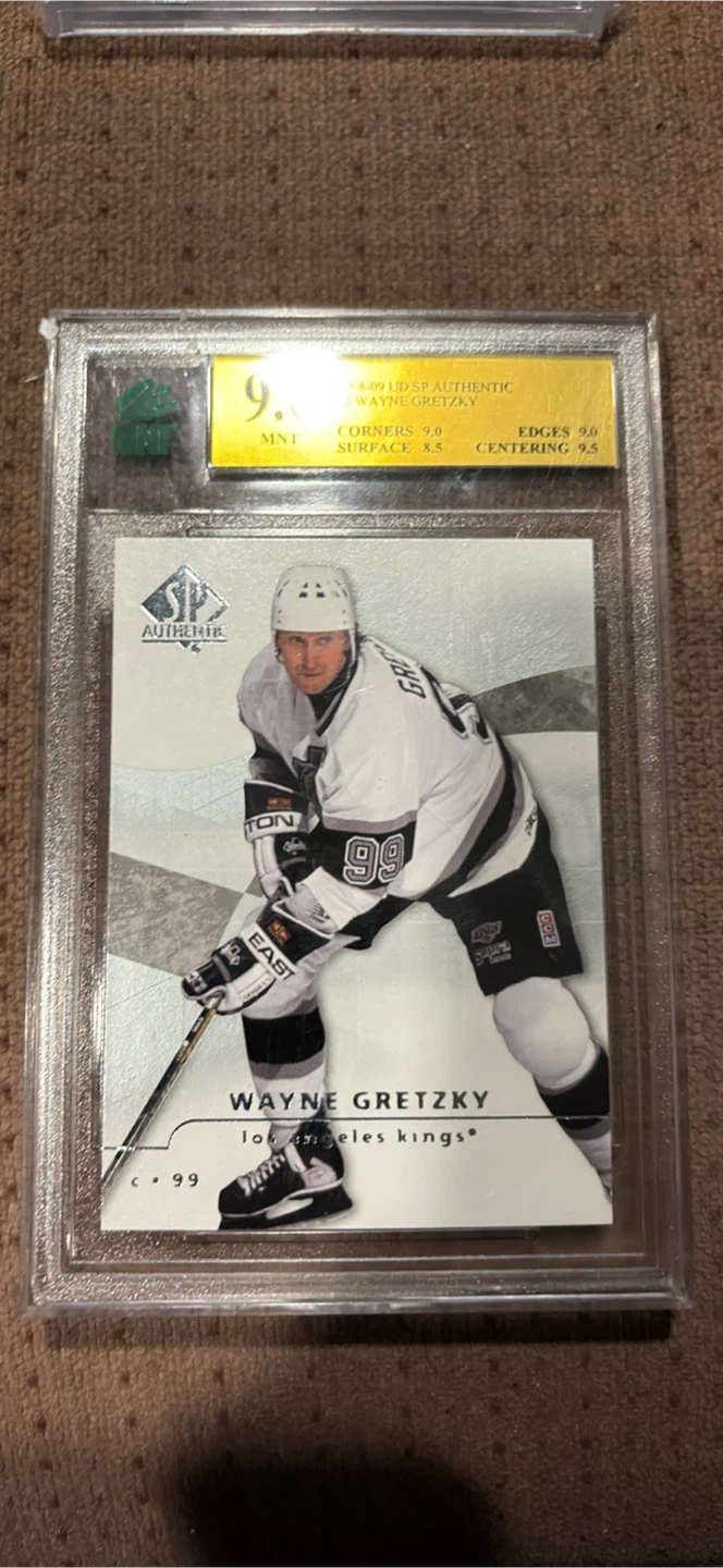 Collector cards - photo 4