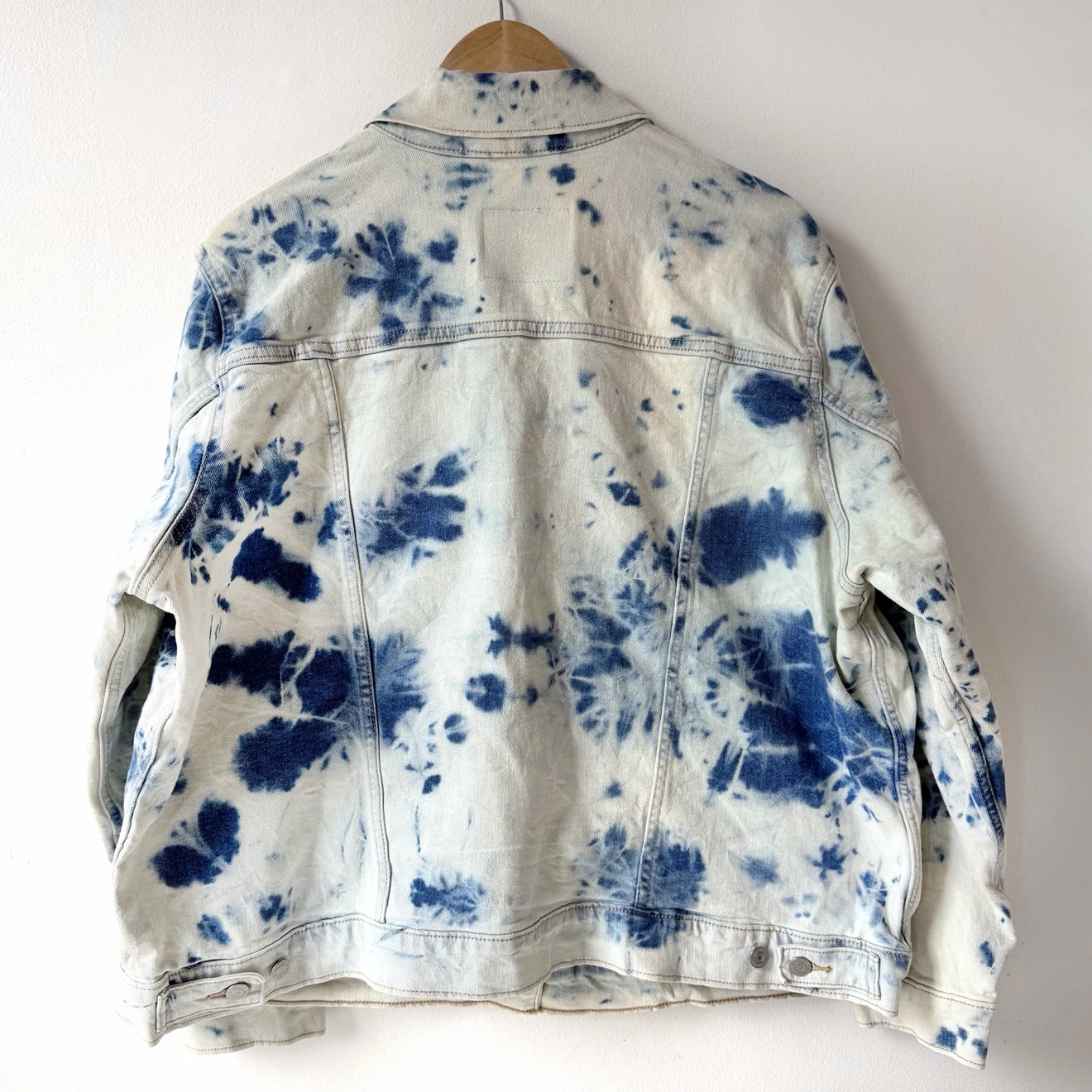 NEW Levi’s Acid Wash Trucker Jacket - photo 2