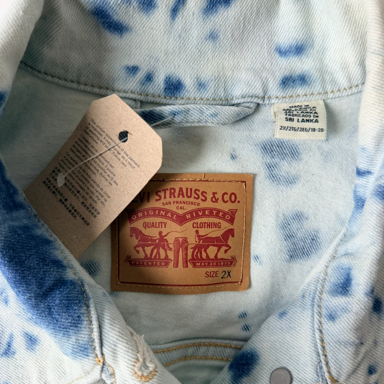 NEW Levi’s Acid Wash Trucker Jacket - photo 5
